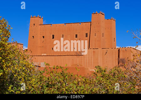 Kasbah Ait Youl, vallée du Dadès, Gorges du Dadès, Haut Atlas, Maroc. Banque D'Images