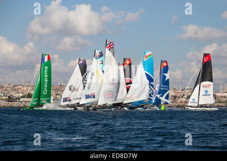 ISTANBUL Turquie 13 SEPTEMBRE 2014 Extreme 40 voiliers en compétition Extreme Sailing Series. Banque D'Images