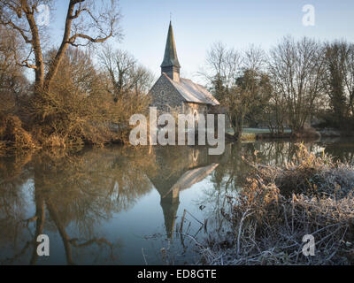 L'église All Saints à Ulting, Essex sur les rives de la rivière Chelmer et Navigation Blackwater Banque D'Images