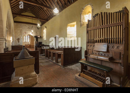 St Botolph, Saxon church in West Sussex près de Steyning, Angleterre. Banque D'Images