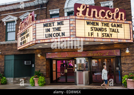 Illinois Logan County,Lincoln,quartier historique de Courthouse Square,Lincoln Theatre 4,cinéma,cinéma,cinéma,théâtre,divertissement,box office,marquise,woma Banque D'Images