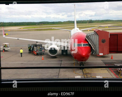 Norwegian air 737 avion à l'aéroport d'Arlanda Suède Banque D'Images