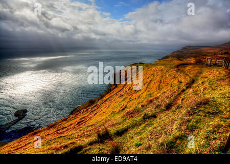 L'île de Skye, sur le littoral comme vu à Trotternish sur l'île Banque D'Images