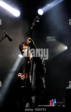 BENICASIM, ESPAGNE - 21 juillet : Black Rebel Motorcycle Club (BRMC) band concert performance à FIB. Banque D'Images