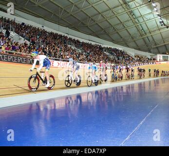 Manchester, UK. 06Th Jan, 2015. Série révolution à vélo. UCI course scratch de la Manchester Veladrome. Credit : Action Plus Sport/Alamy Live News Banque D'Images