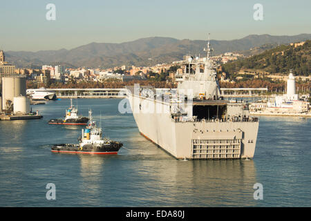 Juan Carlos I L61 des porte-avions d'assaut amphibie de la marine espagnole Banque D'Images