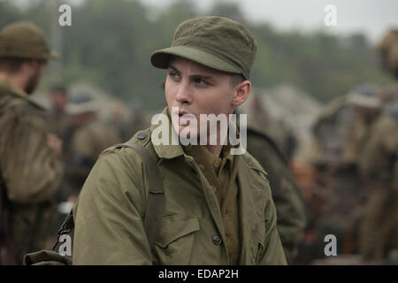 Fury est un film de guerre américain de 2014 Écrit et réalisé par David Ayer. Le film stars Brad Pitt, Logan Lerman, Shia LaBeouf, Michael Peña, et Jon Bernthal. Le film dépeint les équipages du réservoir au cours des derniers jours de la Seconde Guerre mondiale en Europe Banque D'Images