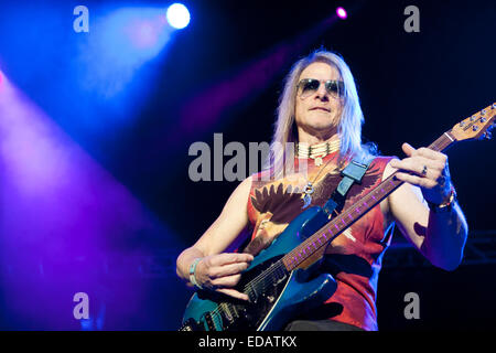 Steve Morse effectué au Sportarena stade, Budapest, Hongrie Aug 01, 2012 Banque D'Images