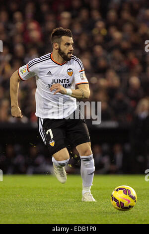 Valence, Espagne. 08Th Jan, 2015. Valencia CF vs Real Madrid Espagne La Liga Journée 17 - stade Mestalla, Valence - Negredo attaquant espagnol pour Valencia CF entraîne le ball Crédit : vidal santiago vallejo/Alamy Live News Banque D'Images