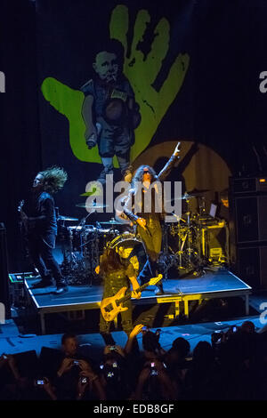 Groupe de rock américain Extreme live sur scène à Armazem F comprend : Extreme,Nuno Bettencourt,Gary Cherone Où : Lisbonne, Portugal Quand : 01 Juil 2014 Banque D'Images