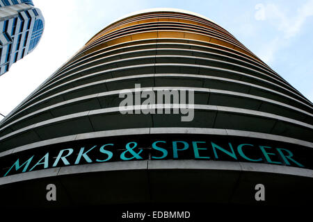 L'image montre un magasin Marks & Spencer sur Fenchurch Street, Londres. Banque D'Images