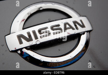 Image d'illustration d'un logo Nissan, Cambridge. Banque D'Images