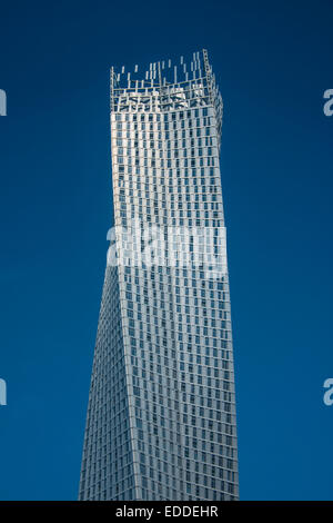 Cayan Tower, gratte-ciel torsadée, Marina de Dubaï, Dubaï, Émirat de Dubaï, Émirats Arabes Unis Banque D'Images