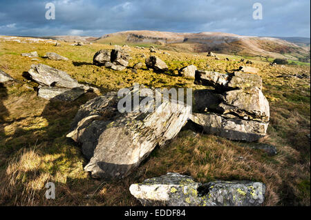 Norber les pierres, blocs erratiques glaciaires, près de Lowick Green, North Yorkshire, UK Banque D'Images