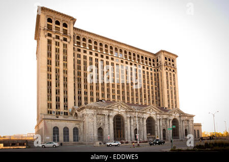 Michigan Central Station, Detroit, Michigan, USA, le 26 octobre 2014. Banque D'Images