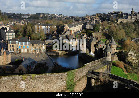 vue d'ensemble de fougères, bretagne, france Banque D'Images