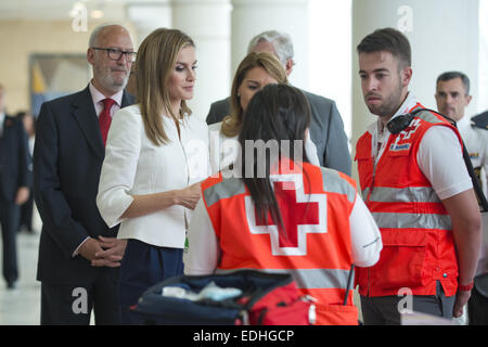 Reine Letizia d'Espagne assiste à la Croix Rouge 150e anniversaire au Palacio Municipal de Congresos comprend : Reine Letizia d'Espagne où : Madrid, Espagne Quand : 04 Oct 2014 Banque D'Images