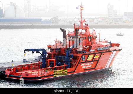 Salvamento Maritimo, recherche et sauvetage Navire amarré jusqu'à Las Palmas, Gran Canaria. Banque D'Images