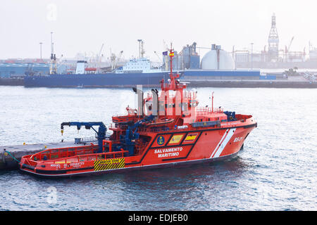 Salvamento Maritimo, recherche et sauvetage Navire amarré jusqu'à Las Palmas, Gran Canaria. Banque D'Images