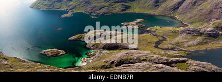 Vue de sgurr na ires à loch loch na na na cuilce leachd et loch panorama skye cuillins Banque D'Images