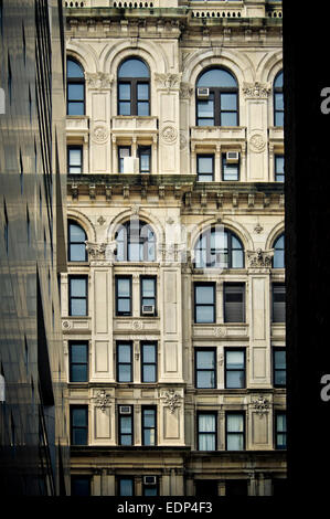 Détail d'une façade d'un immeuble à Soho, Manhattan Banque D'Images