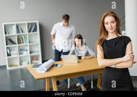 Les jeunes de l'office Banque D'Images