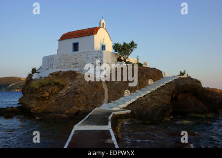 Chapelle Orthodoxe grecque Zámecká, île de Leros, Grèce Banque D'Images