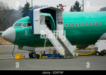 Boeing 737 d'attendre la peinture à l'usine Boeing de Renton, où toutes les 737 sont construites à Renton, Washington. Banque D'Images