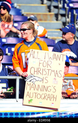 14 décembre 2014 Denver Broncos ventilateur avant la NFL football match entre les Denver Broncos et les Chargers de San Diego au Qualcomm Stadium de San Diego, Californie.Charles Baus/CSM Banque D'Images