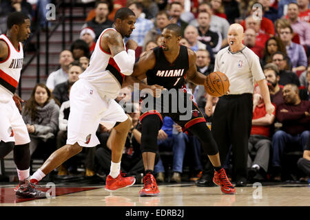 Portland, Oregon, USA. 8 janvier, 2015. CHRIS BOSH (1 postes). Les Portland Trail Blazers jouer le Miami Heat au Moda Center le 8 janvier 2015. Crédit : David Blair/ZUMA/Alamy Fil Live News Banque D'Images