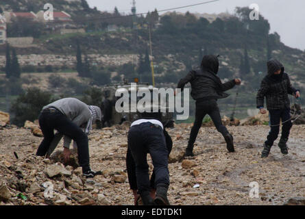 Kfar Qaddum, Cisjordanie, territoire palestinien. Jan 9, 2015. Credit : ZUMA Press, Inc./Alamy Live News Banque D'Images