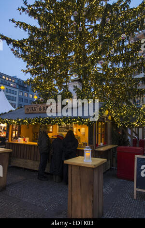 Traditioneller Weihnachtsmarkt am Gendarmenmarkt à Berlin, Deutschland, marché de Noel à Gendarmenmarkt à Berli Banque D'Images