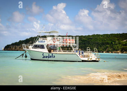 Sandals Grande Antigua Resort Bateau de plongée, Dickenson Bay, Saint John's, Antigua Banque D'Images