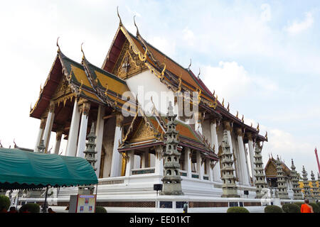 Wat Suthat Thep Wararam, temple bouddhiste dans Phra Nakhon district, Bangkok, Thaïlande. L'Asie du sud-est Banque D'Images