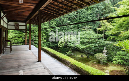Keishun-dans temple zen, Myoshin-ji, Kyoto. Le jardin sud Banque D'Images