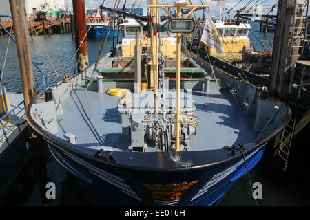 Bateaux de pêche ou de moules à Yerseke sur l'estuaire Oosterschelde dans la province néerlandaise de Zélande Banque D'Images