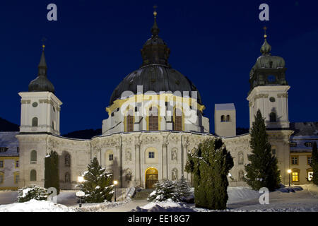 Benediktinerabtei Kloster Ettal im Winter, Oberbayern, Deutschland Banque D'Images