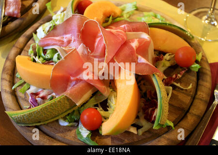 Essen, Schinken mit Melone, de l'alimentation, de jambon au melon, italien, spécialités, Delicious, la délicatesse, l'antipasto, , jambon, avec, melon, avantages Banque D'Images