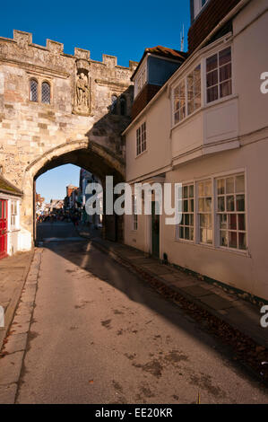 L'ancienne porte de la rue haute, appelée aussi La Porte du Nord Salisbury Wiltshire England UK Banque D'Images