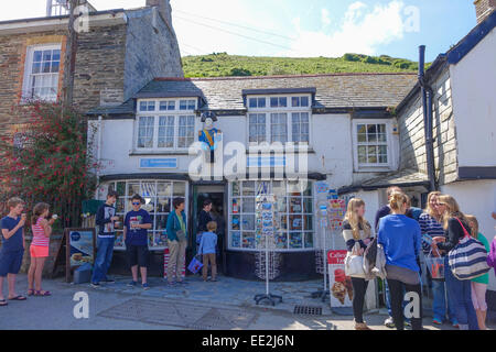 Issac Port UK Royaume-Uni Angleterre Cornwall ensoleillé chaud après-midi d'été en Août Banque D'Images