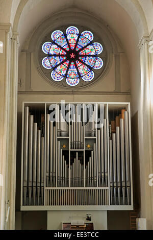 Orgue d'église à tuyaux à l'intérieur de la cathédrale de Brunswick Banque D'Images