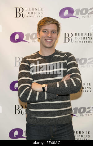 Bala Cynwyd, Pennsylvania, USA. 13 Jan, 2015. Chanteur-compositeur anglais, GEORGE EZRA, arrêté par le Q102 Performance Theatre à Bala Cynwyd Pa Ezra a pris de l'importance avec la sortie de son single Budapest, qui atteint le top 10 dans de nombreux pays dans le monde, atteignant le numéro un en Autriche, la Nouvelle-Zélande et la République tchèque. Premier album studio d'Esdras Recherché en voyage, qui a été libéré le 30 juin 2014, atteint le numéro un au Royaume-Uni et en Écosse, et le top 10 dans sept autres pays. Credit : Ricky Fitchett/ZUMA/Alamy Fil Live News Banque D'Images