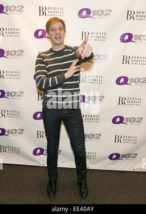 Bala Cynwyd, Pennsylvania, USA. 13 Jan, 2015. Chanteur-compositeur anglais, GEORGE EZRA, arrêté par le Q102 Performance Theatre à Bala Cynwyd Pa Ezra a pris de l'importance avec la sortie de son single Budapest, qui atteint le top 10 dans de nombreux pays dans le monde, atteignant le numéro un en Autriche, la Nouvelle-Zélande et la République tchèque. Premier album studio d'Esdras Recherché en voyage, qui a été libéré le 30 juin 2014, atteint le numéro un au Royaume-Uni et en Écosse, et le top 10 dans sept autres pays. Credit : Ricky Fitchett/ZUMA/Alamy Fil Live News Banque D'Images