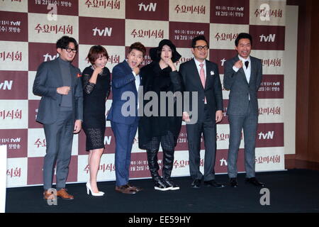 Séoul, Corée. 13 Jan, 2015. Hee-Cheol Kim est l'hôte d'une émission de télévision gastronomique à 63Ville de Séoul, Corée, le 13 janvier, 2015. © TopPhoto/Alamy Live News Banque D'Images