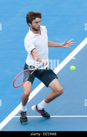 Melbourne, Australie. 14 Jan, 2015. Gilles Simon (FRA) en action au jour 2 de la 2015 Kooyong Classic tournoi au Kooyong Lawn Tennis Club à Melbourne, Australie. Bas Sydney/Cal Sport Media/Alamy Live News Banque D'Images