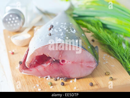 thon cru Banque D'Images