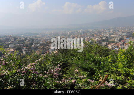 High angle view sur les toits de quartier de Thamel, Katmandou, Népal, Asie ville. Banque D'Images