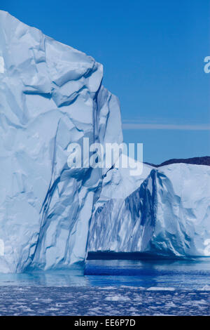 Iceberg et des blocs de glace, l'océan Arctique, Groenland Banque D'Images