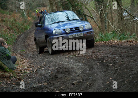 Location de concurrents sur le Fingle Section du procès d'Exeter 2013 Banque D'Images