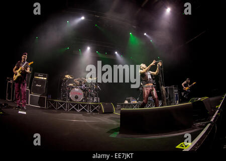 Milan Italie. 13 janvier 2015. Le groupe de rock italien LITFIBA effectue live at the music club Alcatraz pendant les 'Tetralogia des éléments d'' Credit : Rodolfo Sassano/Alamy Live News Banque D'Images